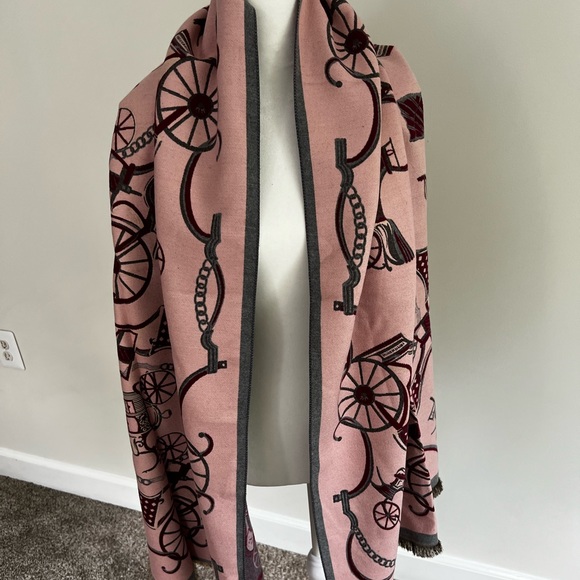 Warm pashmina scarf wrap - Picture 2 of 3